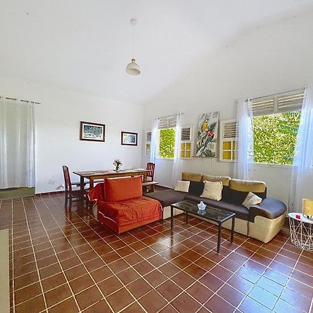 Ferienwohnung <Casa Colibri> La Desirade Les Galets Exterior foto