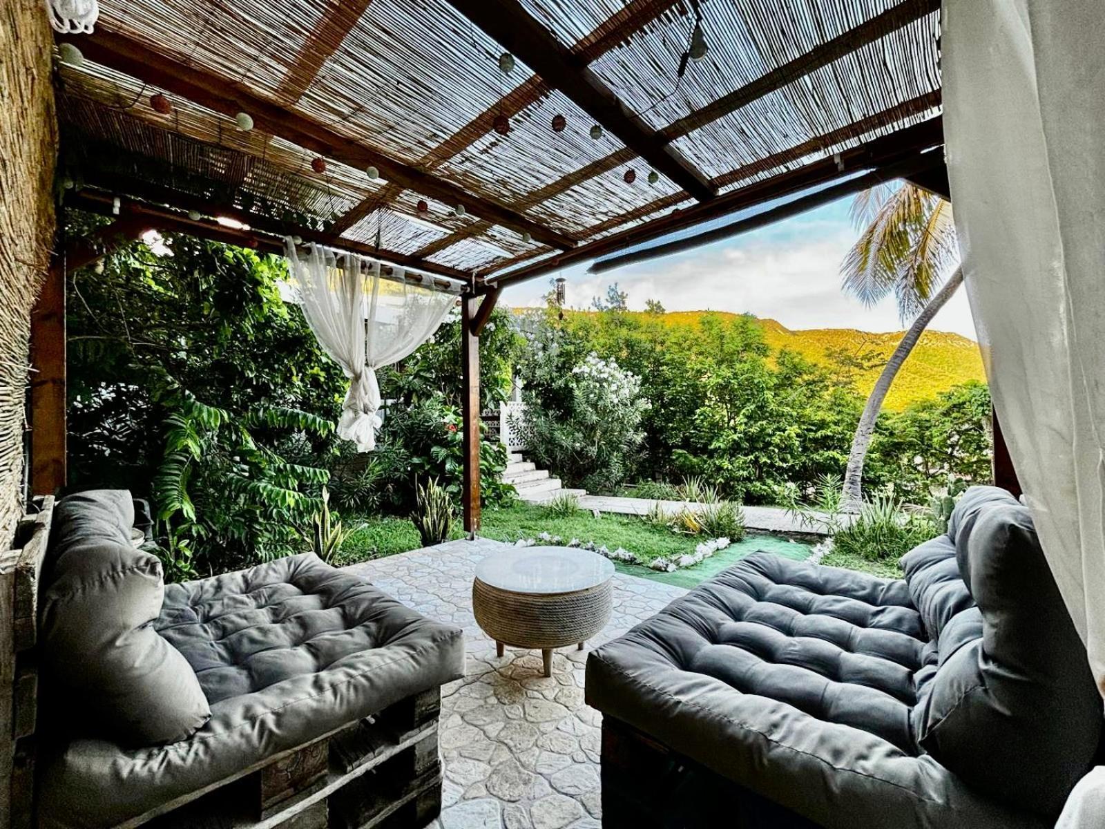 Ferienwohnung <Casa Colibri> La Desirade Les Galets Exterior foto